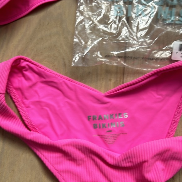 Frankies Bikinis set - Picture 3 of 3